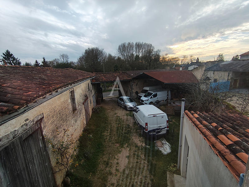 Maison - 96 m² - 3 pièces