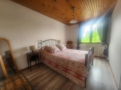 Maison traditionnelle - 114 m² - 5 pièces