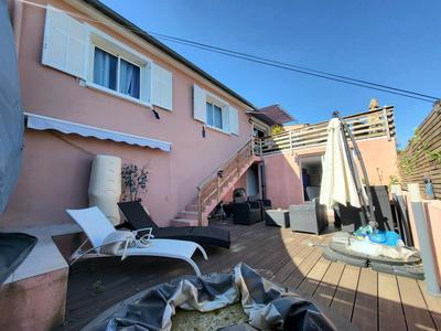 Maison - 126 m² - 6 pièces