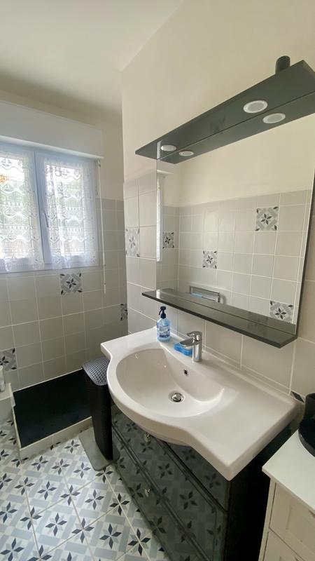 Maison - 80 m² - 5 pièces