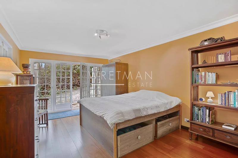 Maison - 189 m² - 9 pièces