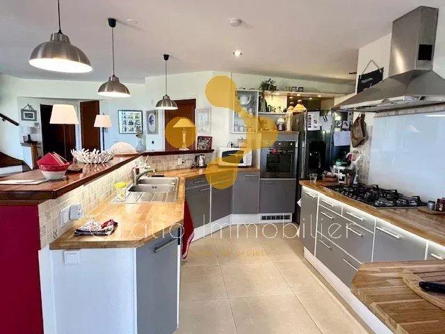 Villa - 150 m² - 5 pièces