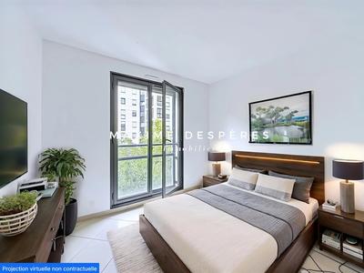 Appartement - 90 m² - 4 pièces