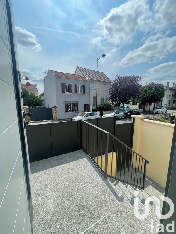 Maison - 83 m² - 4 pièces