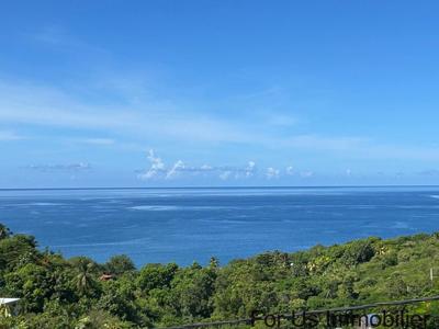 Maison - 215 m² - 7 pièces