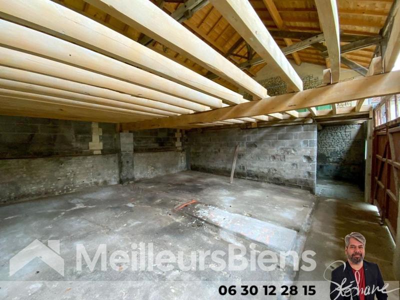 Maison - 250 m² - 7 pièces