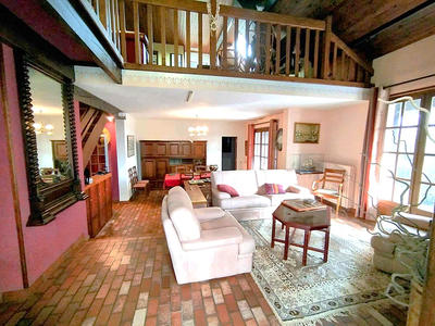 Maison - 155 m² - 6 pièces