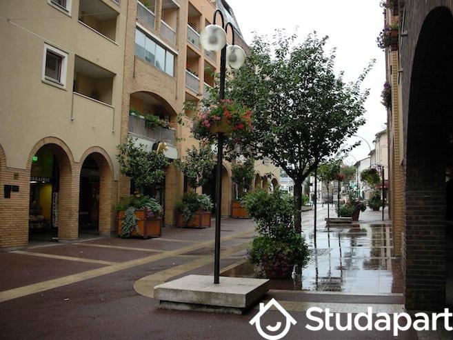 Chambre - 11 m² - 1 pièce