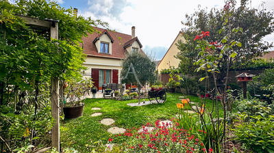 Maison - 160 m² - 7 pièces