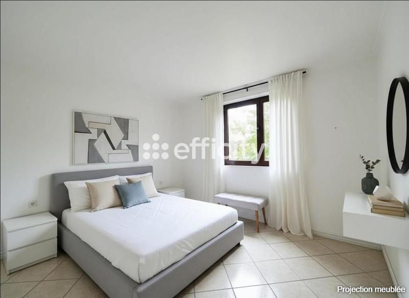 Appartement - 70 m² - 4 pièces