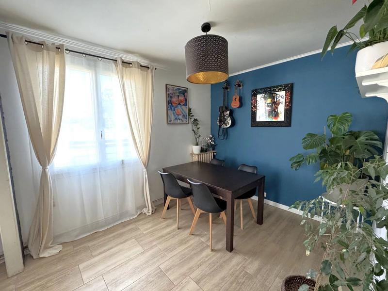 Maison - 75 m² - 4 pièces