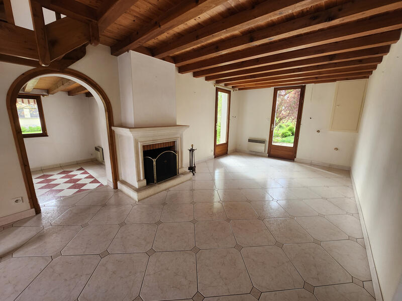 Maison - 139 m² - 7 pièces