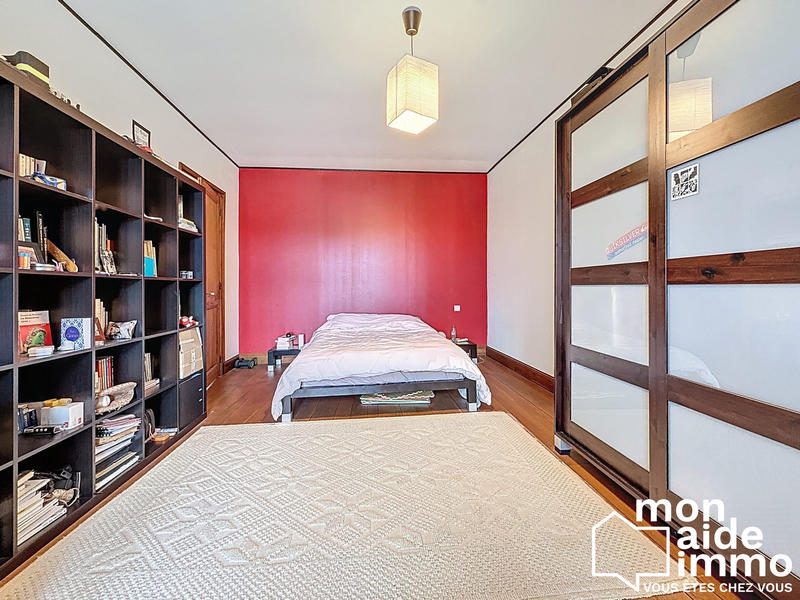 Maison - 180 m² - 4 pièces