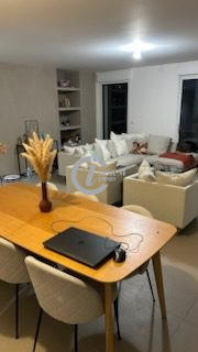 Appartement - 83 m² - 3 pièces