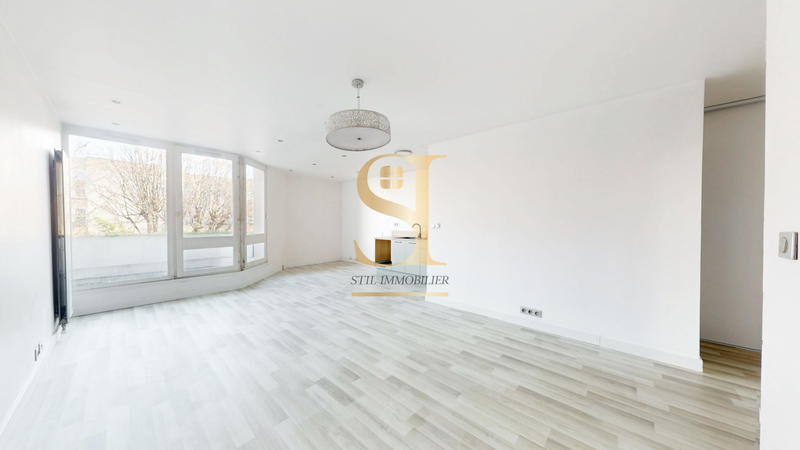 Appartement - 92 m² - 5 pièces