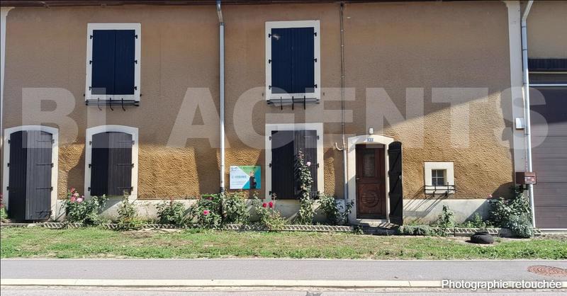 Maison - 275 m² - 8 pièces