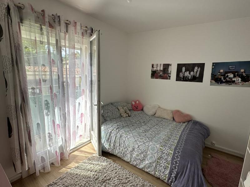 Propriété - 95 m² - 5 pièces