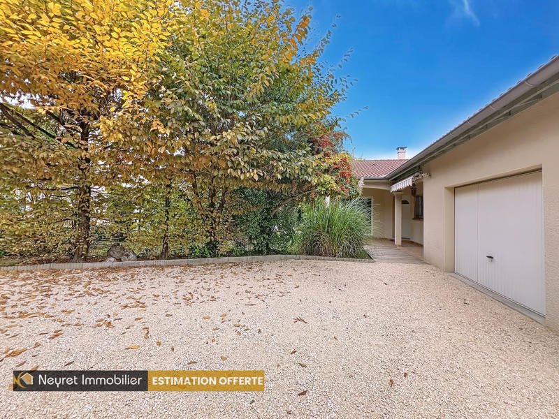 Maison - 105 m² - 5 pièces