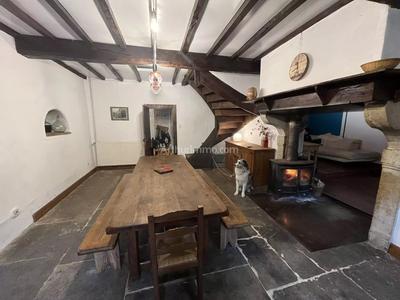 Maison - 288 m² - 6 pièces