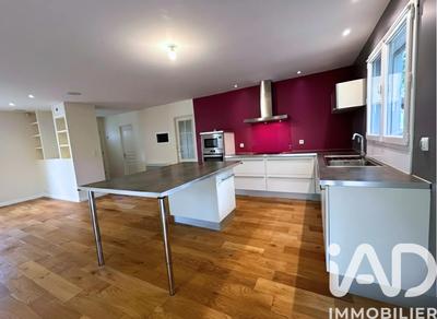 Maison - 118 m² - 5 pièces