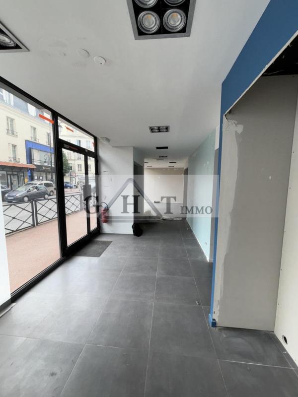 Local commercial - 150 m²