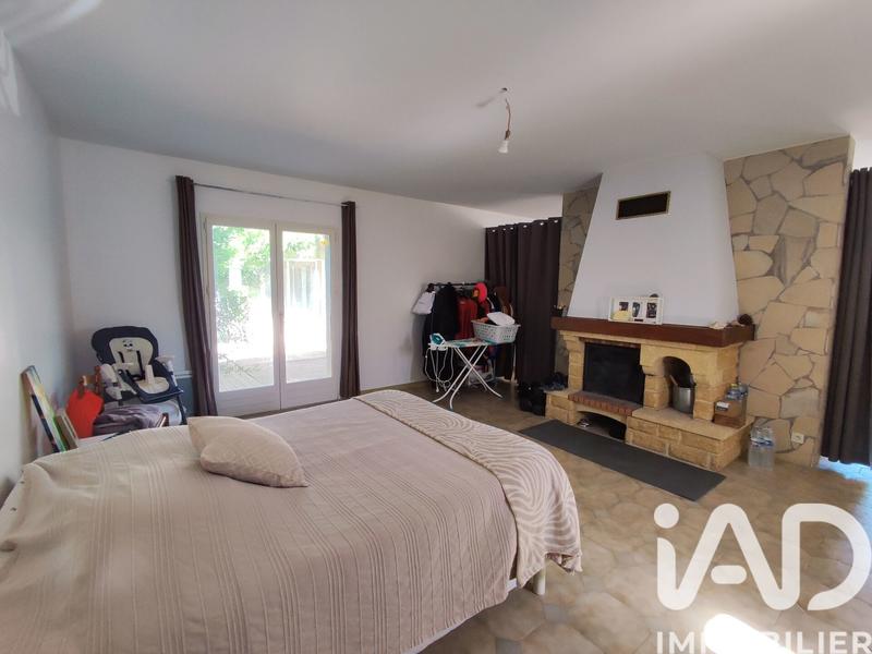 Maison - 265 m² - 9 pièces