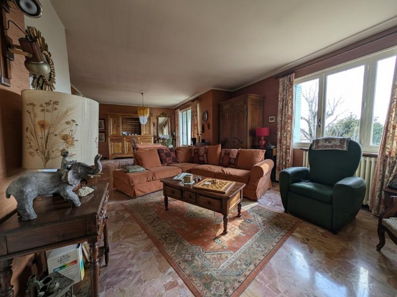 Villa - 133 m² - 8 pièces