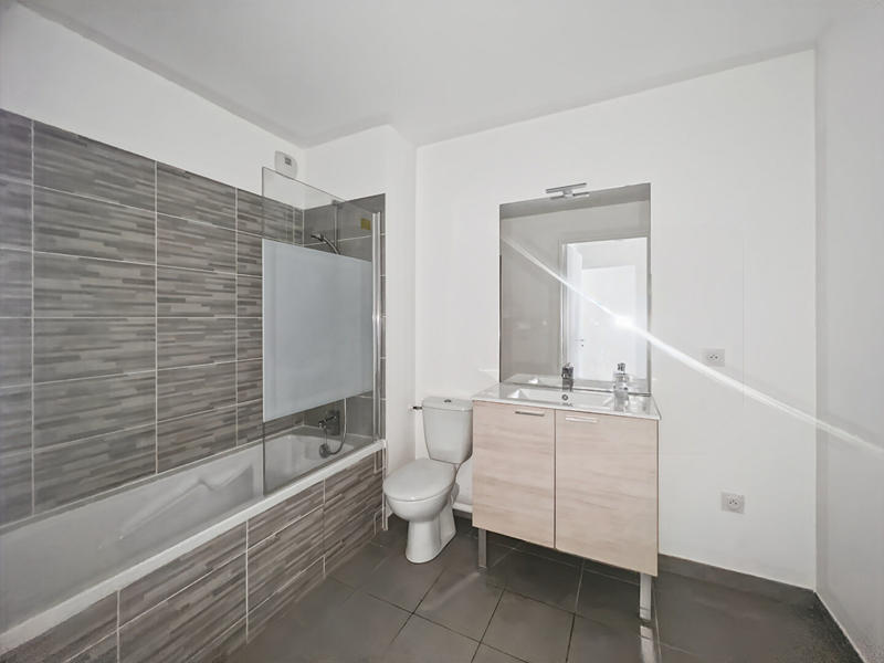 Appartement - 75 m² - 4 pièces