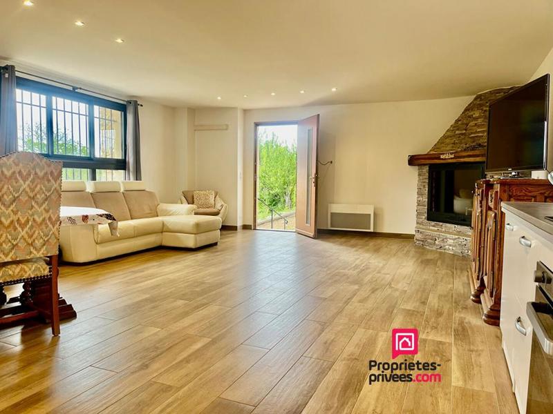 Mas - 270 m² - 12 pièces