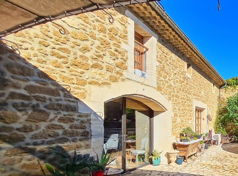 Maison - 146 m² - 4 pièces