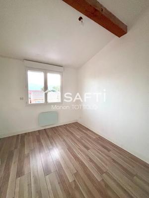 Maison - 180 m² - 7 pièces