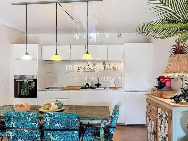 Appartement - 67 m² - 3 pièces