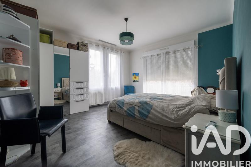 Maison - 159 m² - 8 pièces