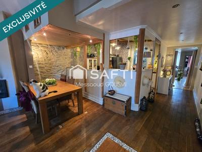 Appartement - 104 m² - 4 pièces