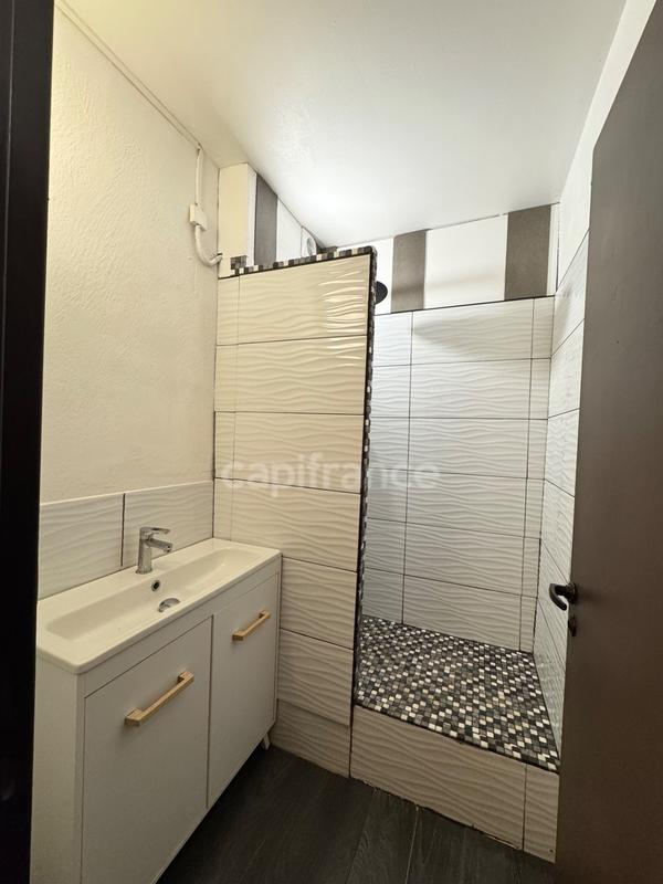 Appartement - 72 m² - 4 pièces