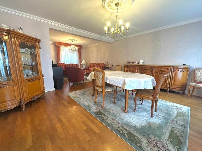 Maison - 123 m² - 6 pièces