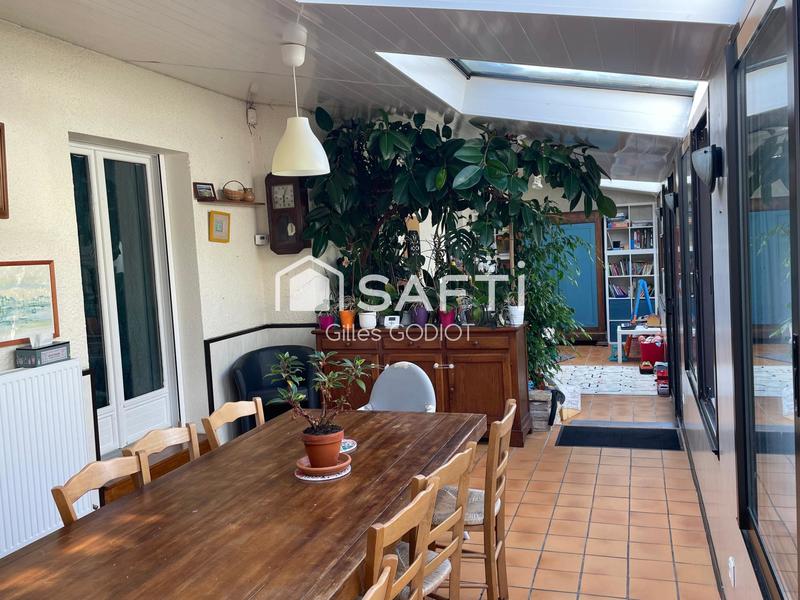 Maison - 135 m² - 7 pièces