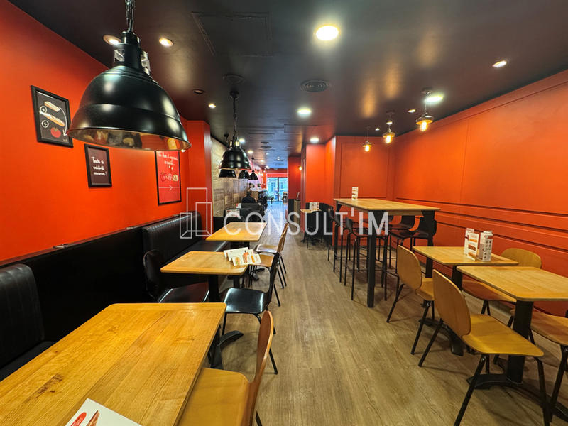 Local commercial - 198 m²