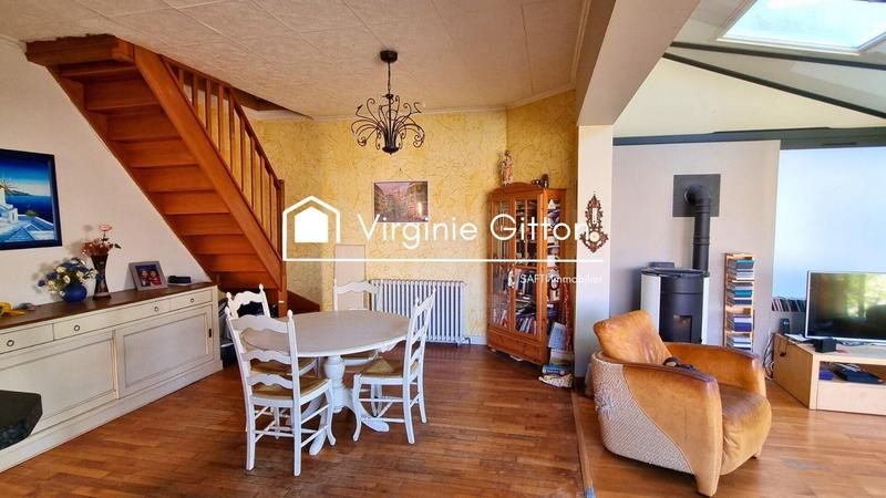 Maison - 85 m² - 5 pièces