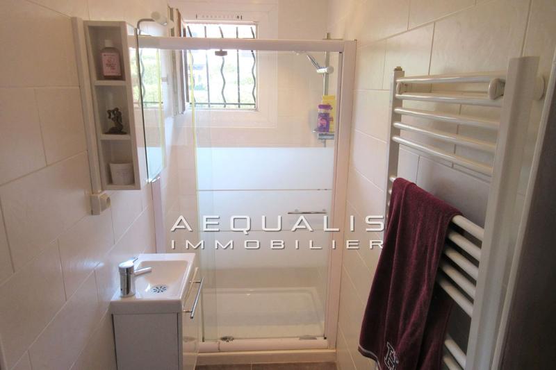 Maison - 104 m² - 4 pièces