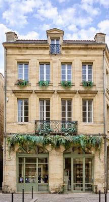 Immeuble - 245 m² - 6 pièces