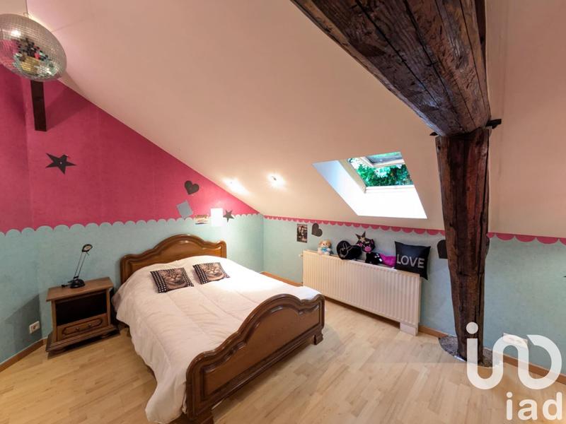 Maison - 238 m² - 10 pièces