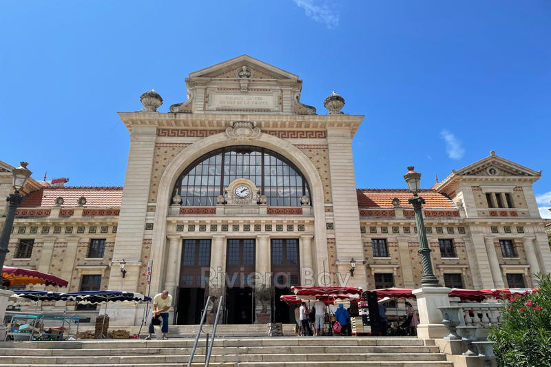 Appartement - 92 m² - 4 pièces