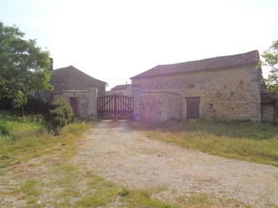 Corps de ferme - 400 m² - 10 pièces
