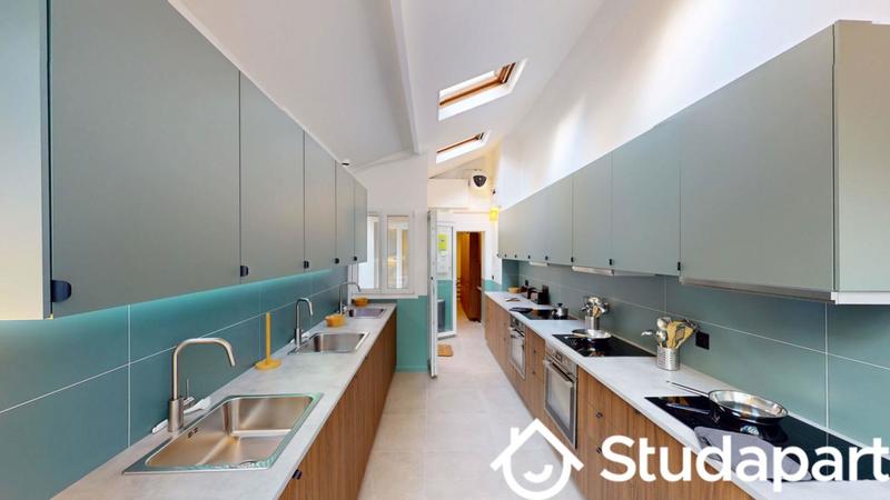 Chambre - 9 m² - 1 pièce