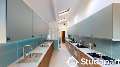 Chambre - 9 m² - 1 pièce