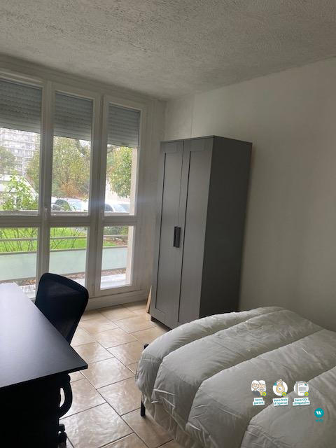 Appartement - 84 m² - 5 pièces