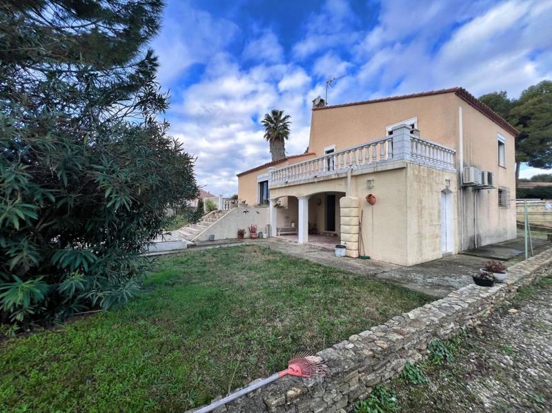 Maison - 92 m² - 4 pièces