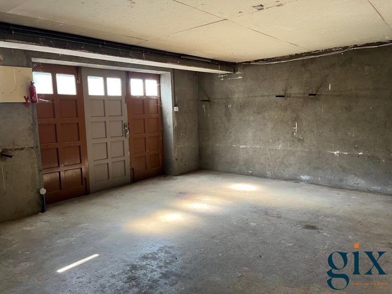 Maison - 144 m² - 7 pièces