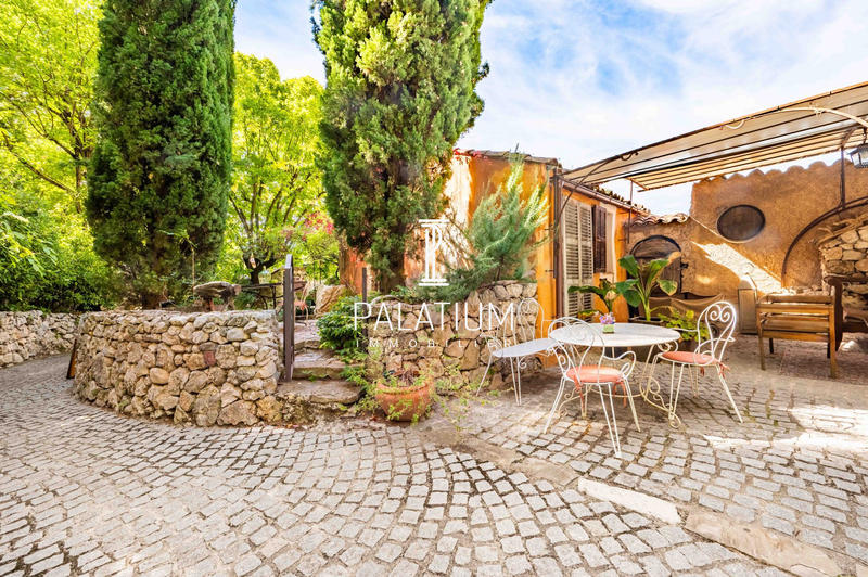 Bastide - 249 m² - 6 pièces